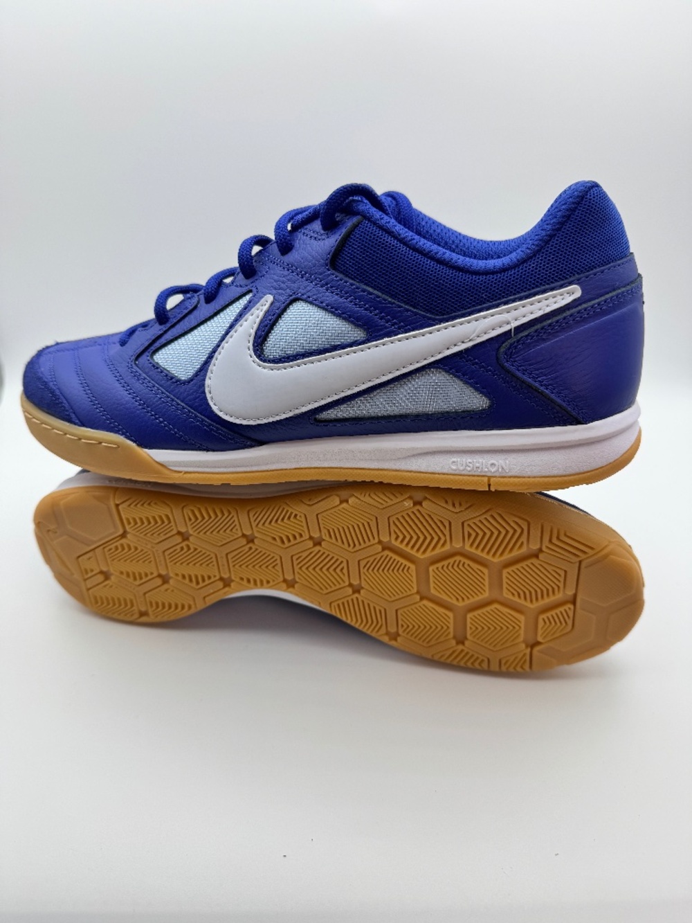 New in box! Nike Gato Sneakers|Size 10 Men|Size 11.5 Women